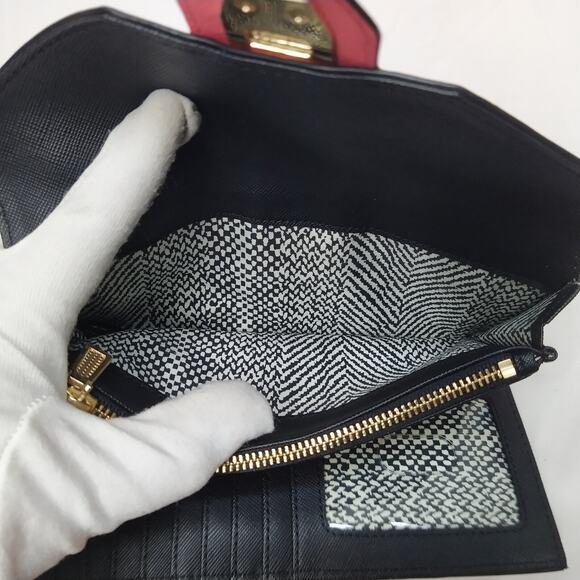 Rebecca Minkoff Pink Leather Tunlock Credit Card ID Window Bifold Wallet - Picture 11 of 15